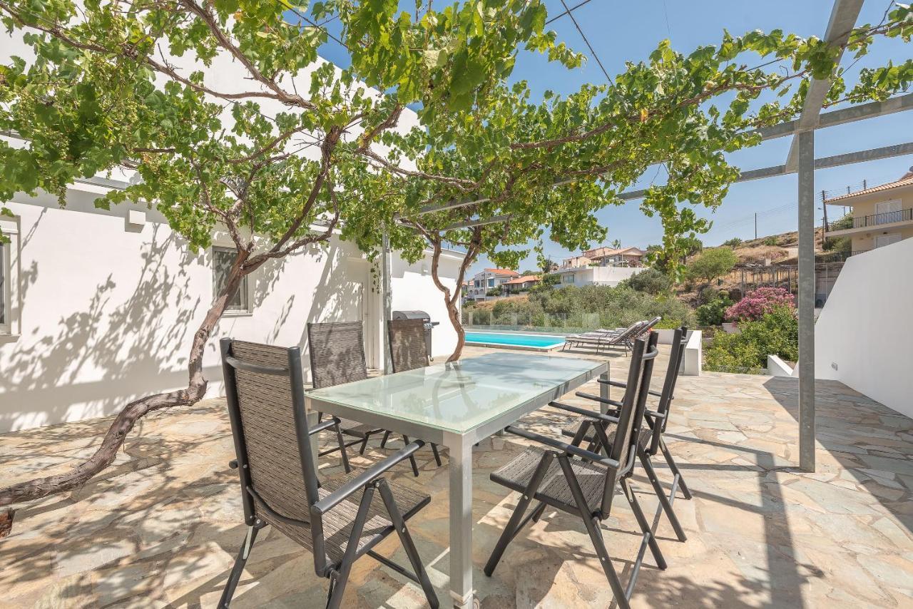 Villa Luna Private Heated Hydro Pool Bbq Beach 4Min Agia Marina Mikrolimanou Экстерьер фото